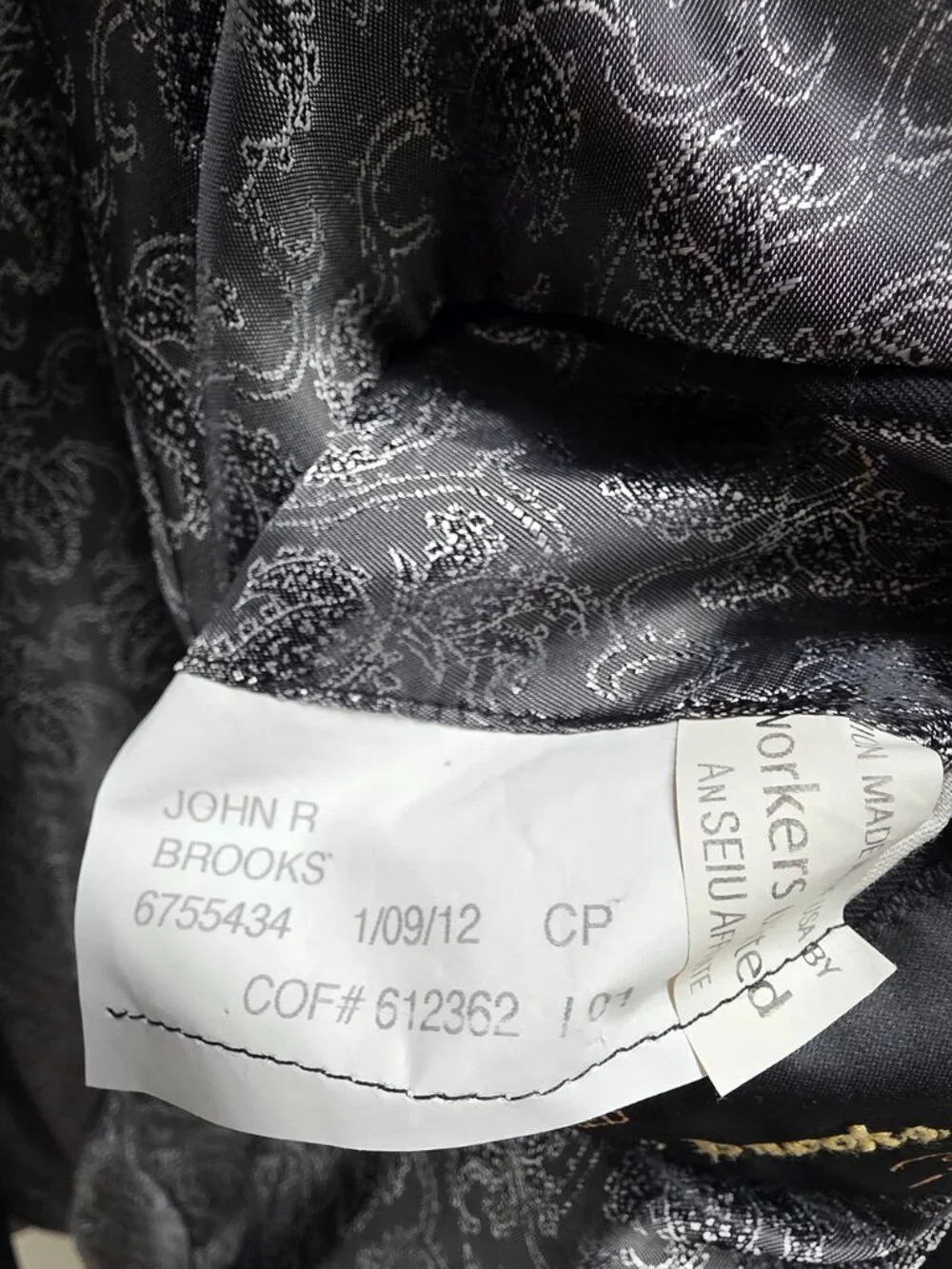 Bespoke 50L 44x32 Black Full Suit 2-Button Solid R933